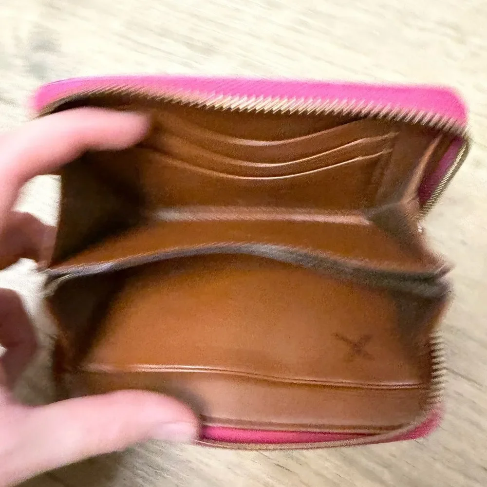 Lauren Ralph Lauren Pink Zip Up Women's Wallet